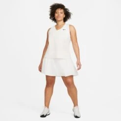 Nike Women's Dri-FIT Club Tennis Skirt (White/Black) -Ball Games Store DB5935 100 PHSYM005 3144 scaled