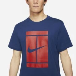 Nike Men's Seasonal NikeCourt Top (Binary Blue) 6 Nike Men's Seasonal NikeCourt Top (Binary Blue) -Ball Games Store camiseta manga curta m nkct tee ssnl cou DJ2594 429 3 31621543246